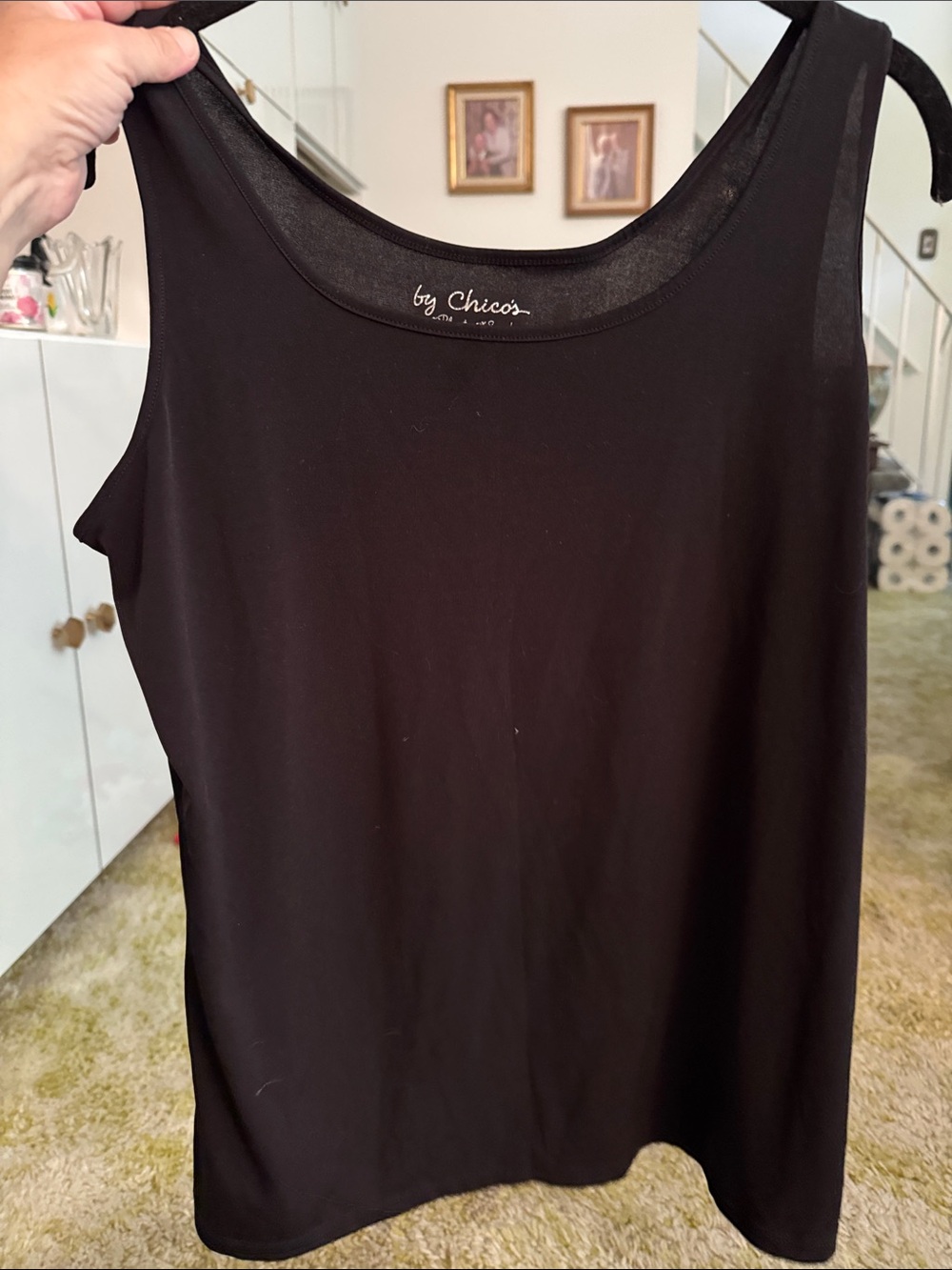 Chico's Black Sleeveless Scoop Neck Tank
